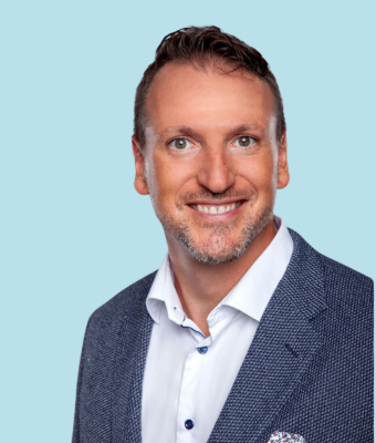 tobias-ackermann